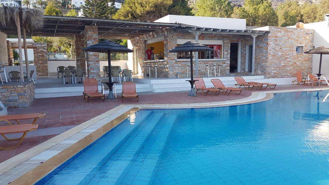 Purple Pig Stars Camping & Bungalows Mylopotas Bagian luar foto