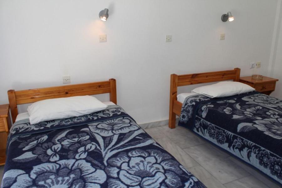Purple Pig Stars Camping & Bungalows Mylopotas Bagian luar foto